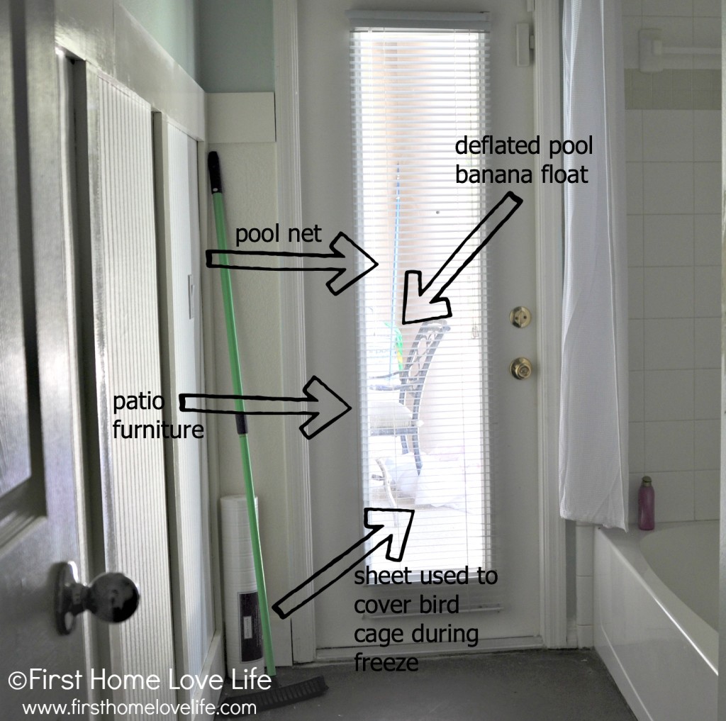 Frosted Glass Spray Before & After - How to Spray Frosted Glass Spray for  Privacy Spray 